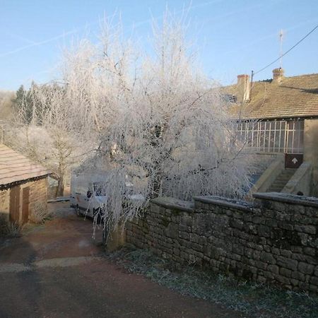 Villa Maison Charmante A La Vineuse Avec Jardin Cloture Exterior foto