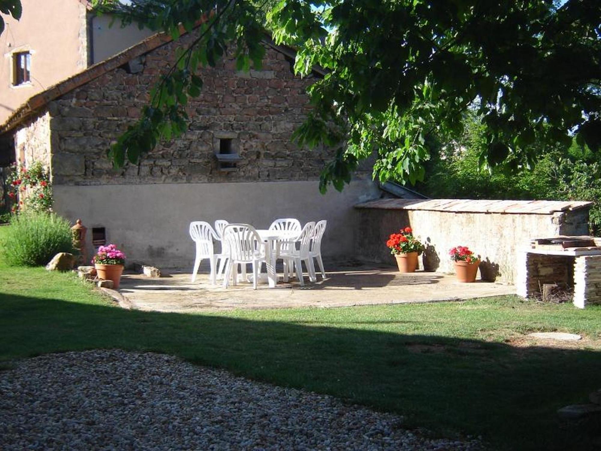 Villa Maison Charmante A La Vineuse Avec Jardin Cloture Exterior foto