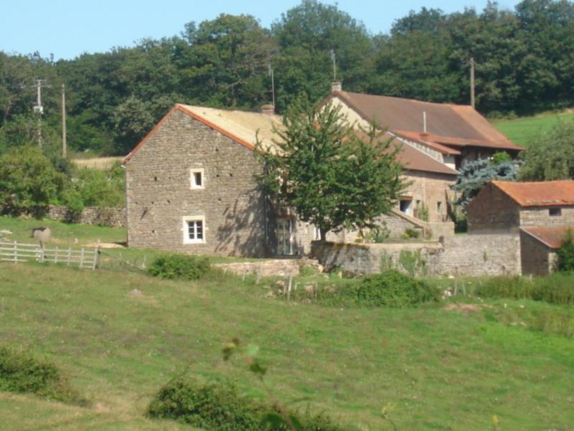 Villa Maison Charmante A La Vineuse Avec Jardin Cloture Exterior foto