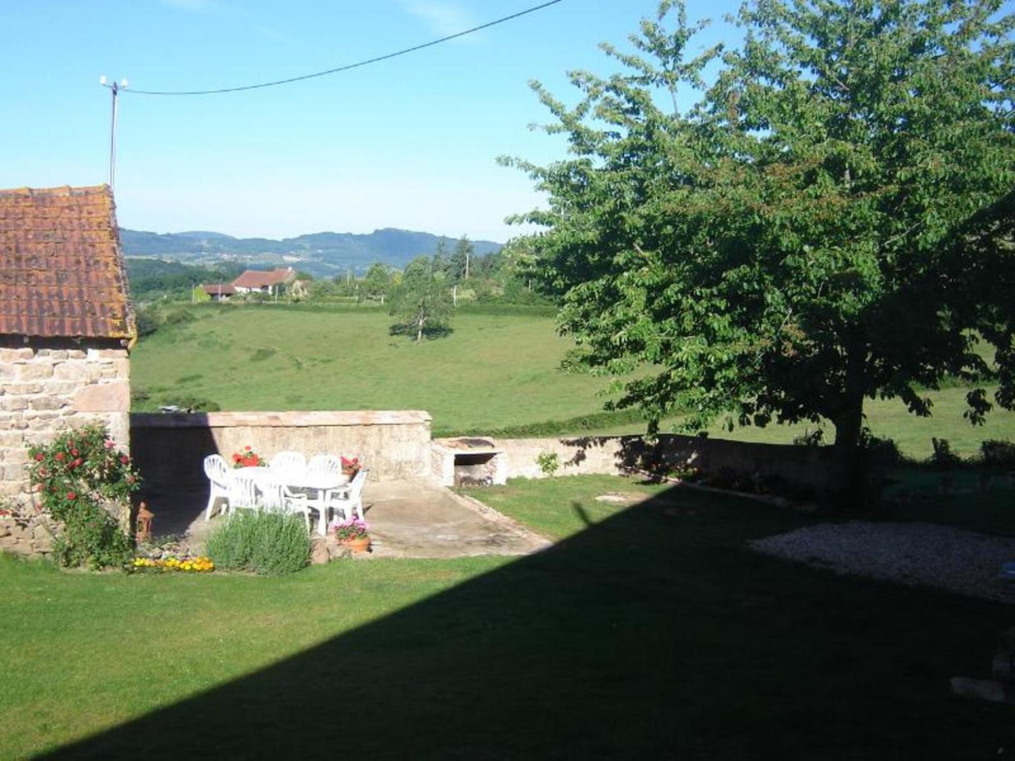 Villa Maison Charmante A La Vineuse Avec Jardin Cloture Exterior foto